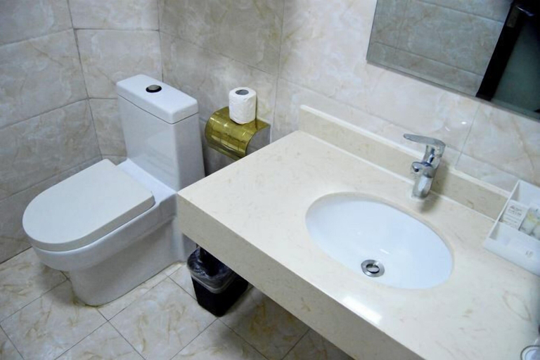 Bathroom 3, Huaiyuan Happy Holiday Hotel, Bengbu