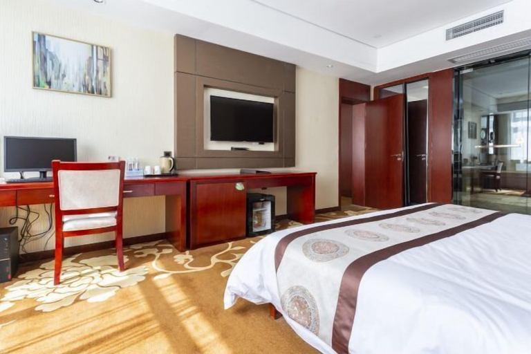 Bedroom 3, Guoluo Hotel, Xining
