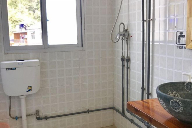 Bathroom 4, Meet Cat Inn, Zhangjiajie