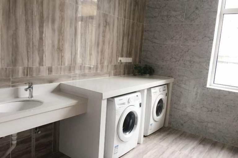 Bathroom 4, Pebble Motel (Jiusan Road Bus Station, Lvshun), Dalian