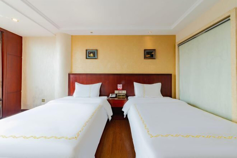 Bedroom 3, Vica Hotel, Maoming