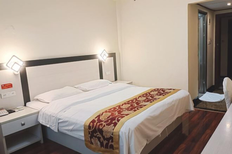 Bedroom 3, Laibin Hotel, Laibin
