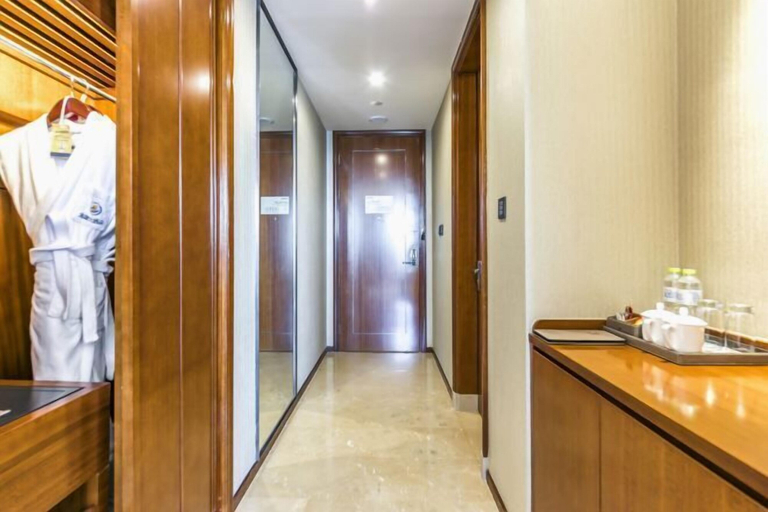Others 4, Longhu Hotel, Yantai
