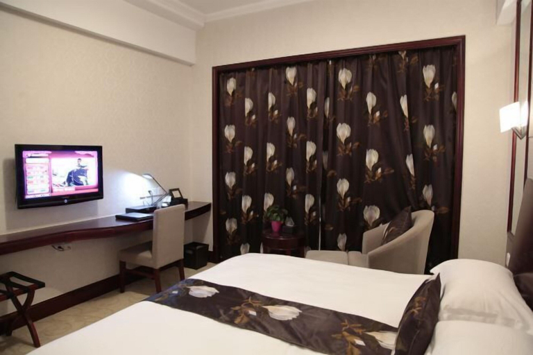 Bedroom 3, Kaiyuan International Hotel, Jiaxing