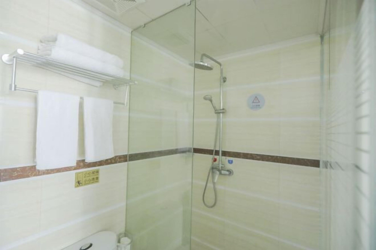 Bathroom 3, Fuchunjiang Longwan Hotel, Hangzhou