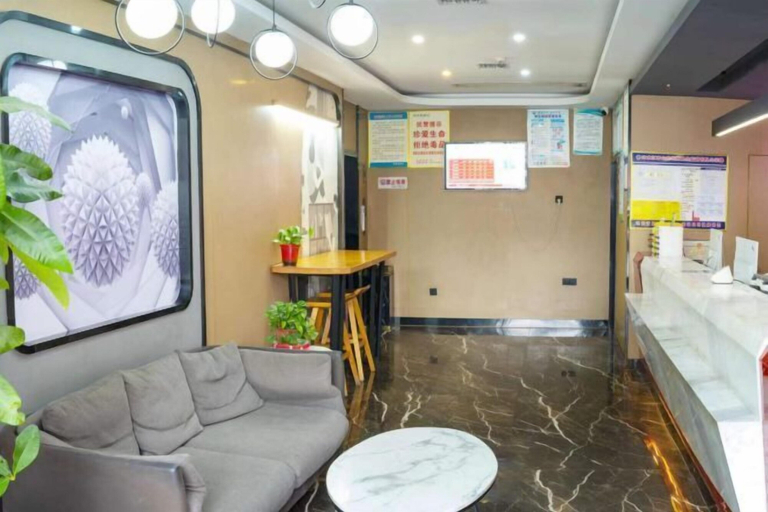 Others 5, Thank U Hotel (Lengshuijiang Red Double Happiness Building Material Market), Loudi