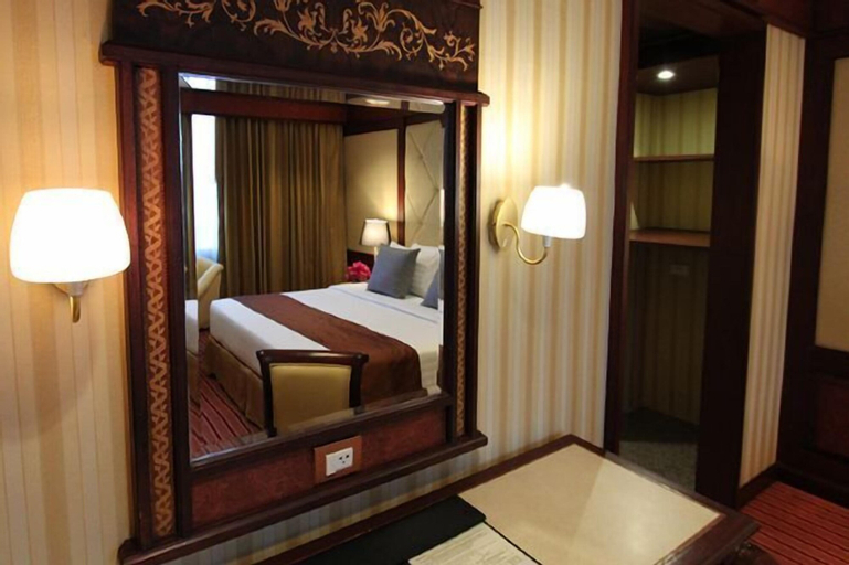 Bedroom 24
