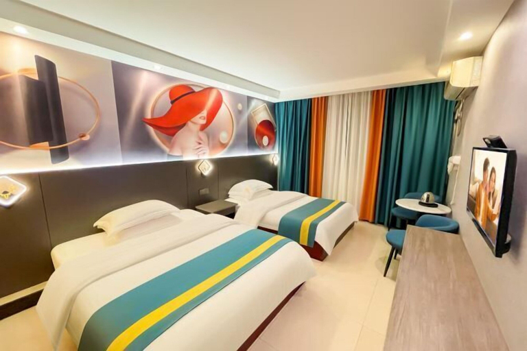 Bedroom 3, Jiangmen Danxia Hotel, Jiangmen