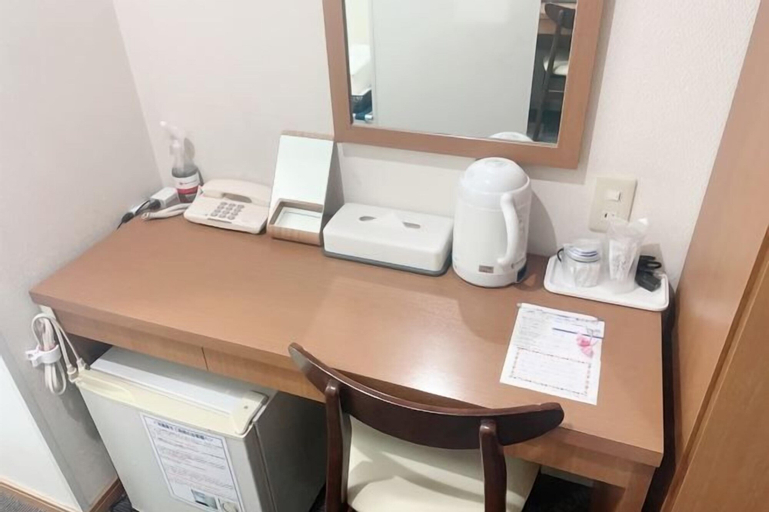 Amenities 8