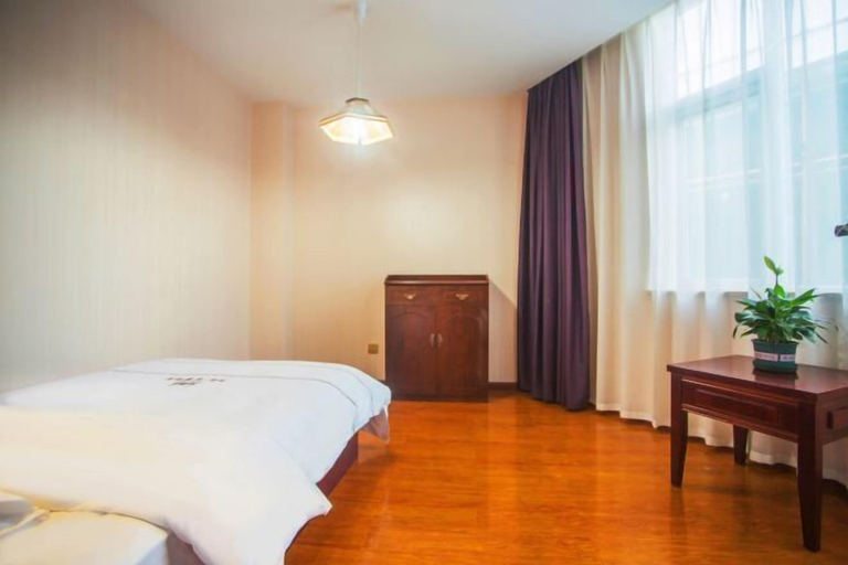 Bedroom 1, Duomi Chain Hotel (Lijiang Ancient City), Lijiang