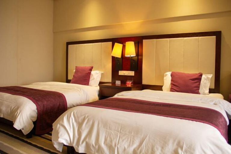 Bedroom 3, Huwan Hotel, Kunming