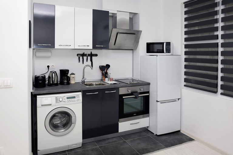 Others 5, Lux Apartment " Central street ", Burgas