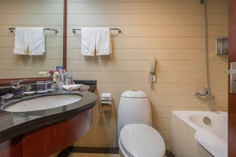 Bathroom 3, Huangchao International Hotel, Nantong