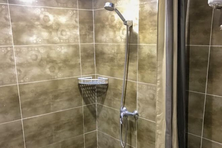 Bathroom 2, Nanxun Kangyu Yashe Inn, Huzhou