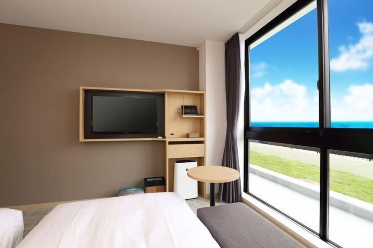 Bedroom 21