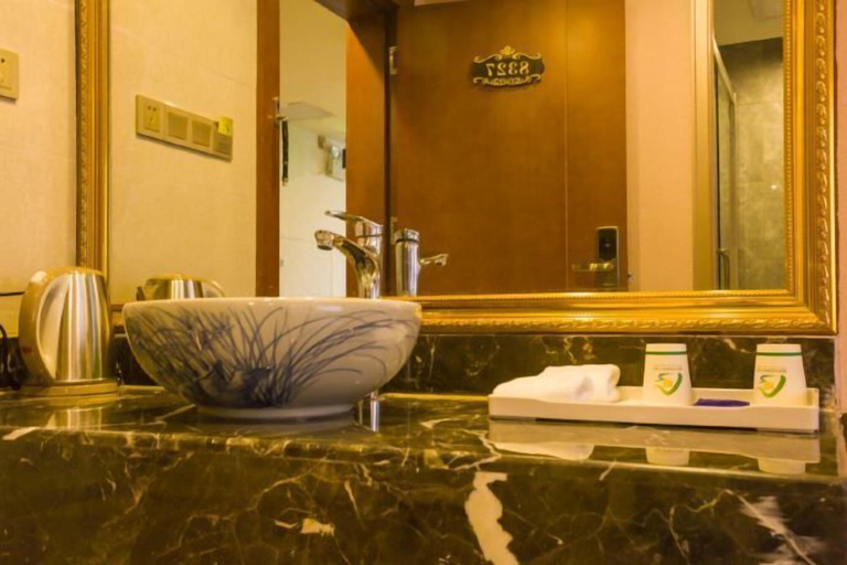 Bathroom 3, Tao Flute Hotel, Guilin