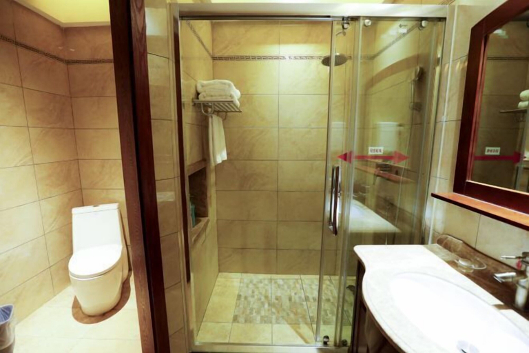 Bathroom 3, Kunming Shuitian Hot Spring Hotel, Kunming