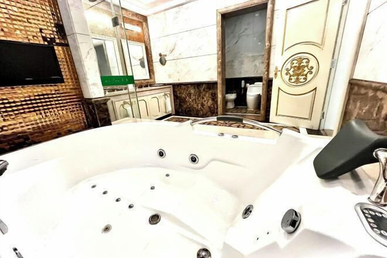 Bathroom 3, Huang Du Big Hotel, Shantou