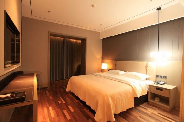 Bedroom 2, Jinlidu Hotel, Yichun