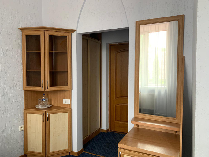 Others 4, Hotel Femina, Zhytomyrs'ka