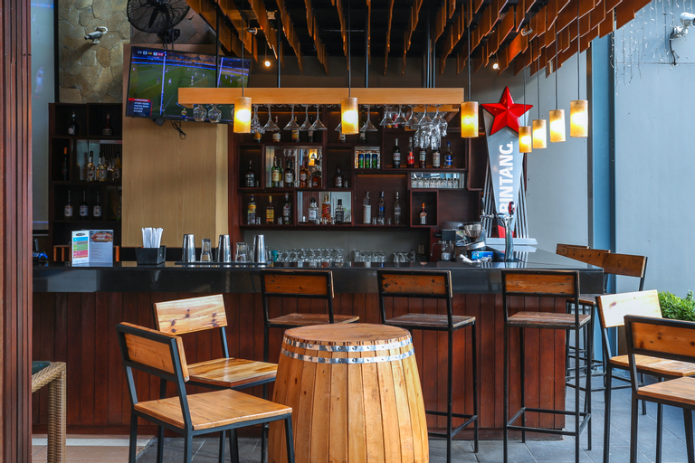 Food & Drinks 23