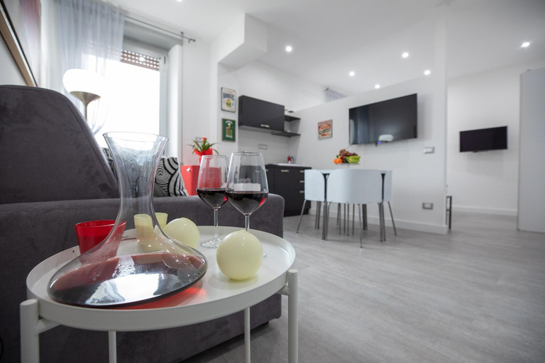 Others 3, Napolidays Toledo Apartment By Dimorra, Napoli