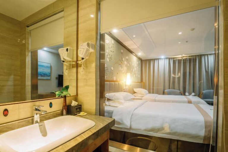 Bathroom 4, Yuanfeng Hebei Hotel, Lhasa