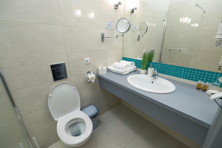 Bathroom, Alabaster Rezydencja, Rzeszów City
