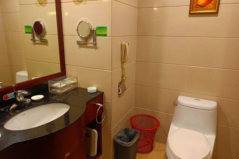 Bathroom 4, Conch International Hotel, Qingyuan