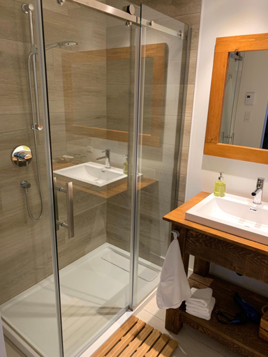 Bathroom 5, Restaurant et Gite Les Passionnes, Les Laurentides