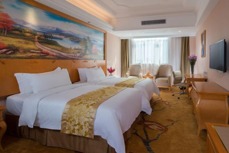 Bedroom 3, Vienna International Hotel (Beihai Hepu Hesi Shougang Branch), Beihai