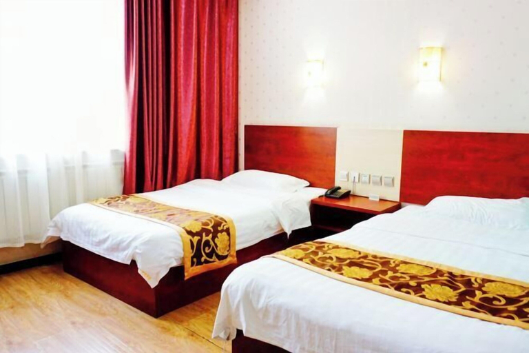 Bedroom 3, Jinyulan Hotel, Hulunbuir