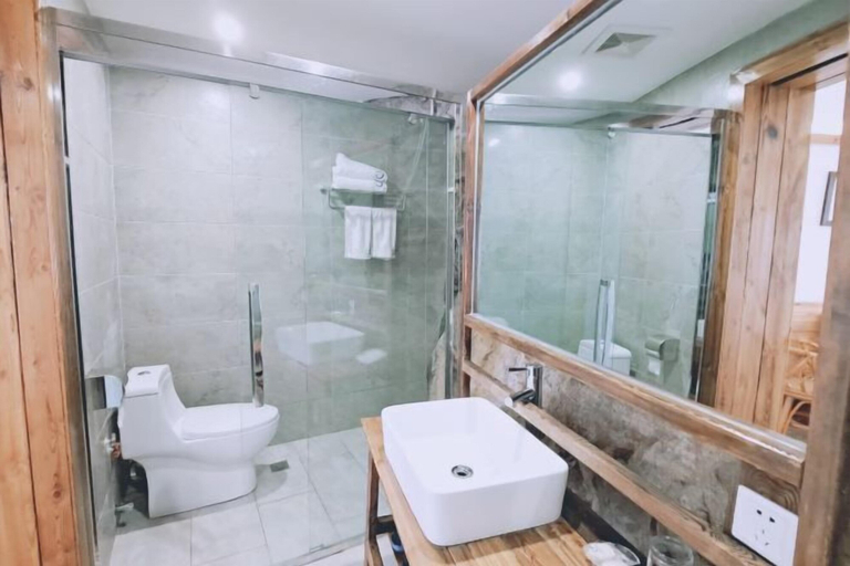 Bathroom 4, Tianla Bayin Inn, Qianxinan Buyei and Miao