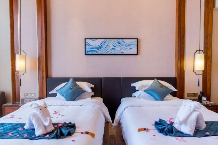 Bedroom 3, Yuanmou Grand Hotel, Chuxiong Yi