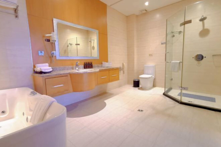 Bathroom 4, Faguo Hotel, Dalian