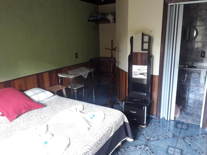 Bedroom 2, Chales Agua Cristalina, Bocaina de Minas
