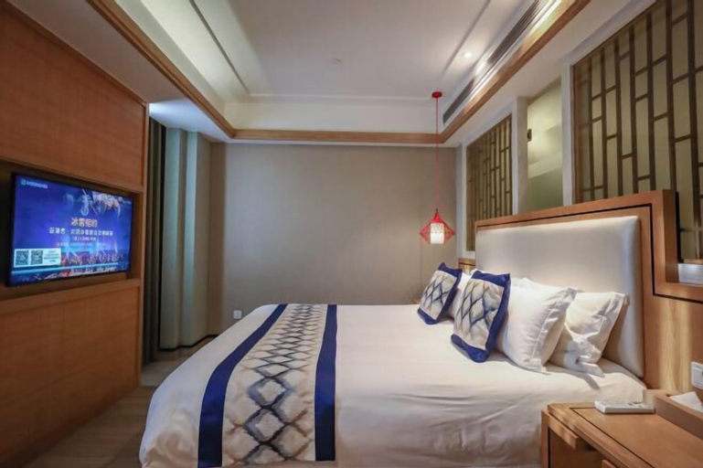 Pulun Hotel · Wuyue Square Cixi, Ningbo