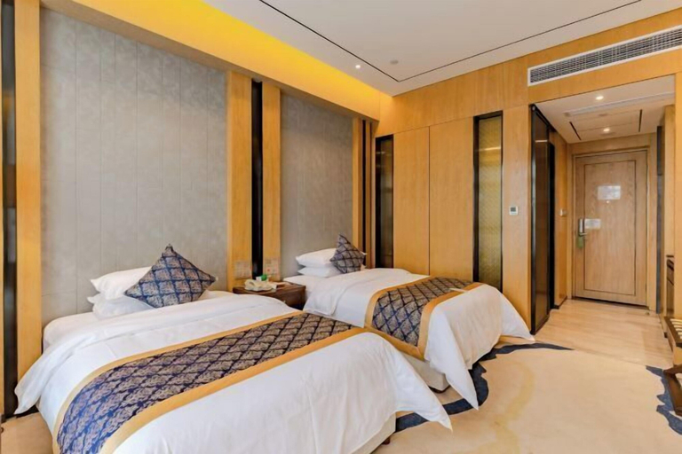 Bedroom 3, Zhuangzi International Hotel, Bozhou