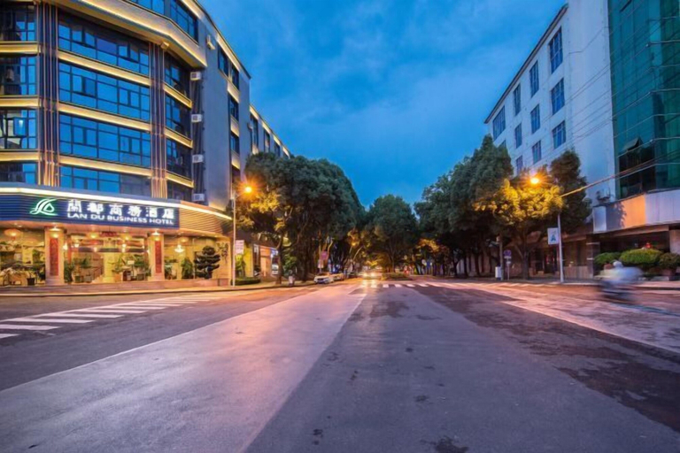 Exterior & Views 2, Landu Business Hotel, Baoshan