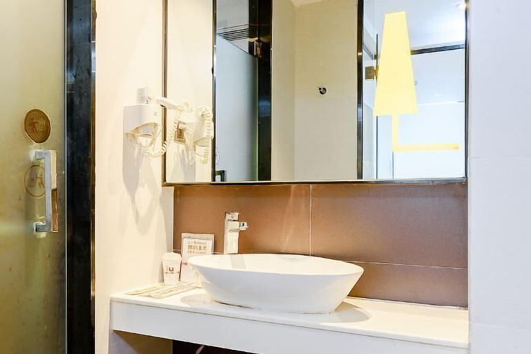Bathroom 6