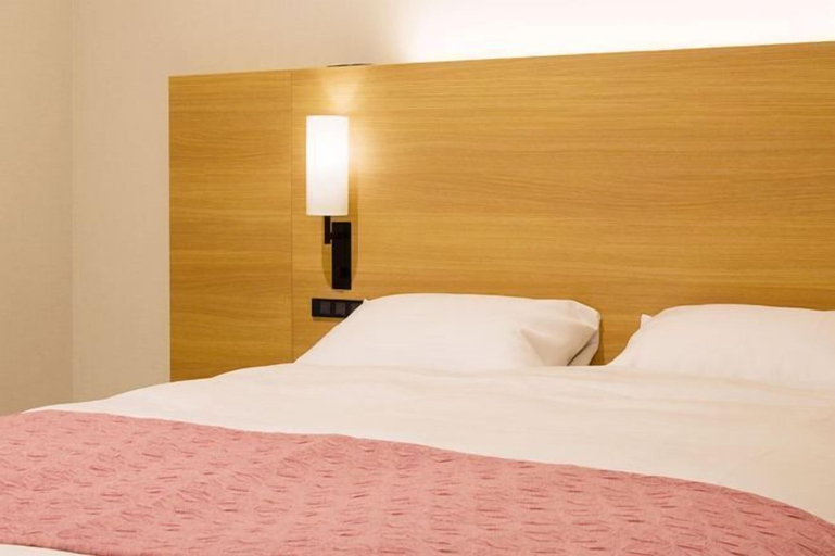 Bedroom 25