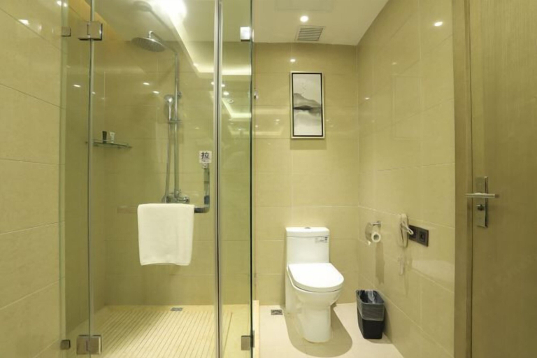 Bathroom 4, Yuda International Hotel, Laibin