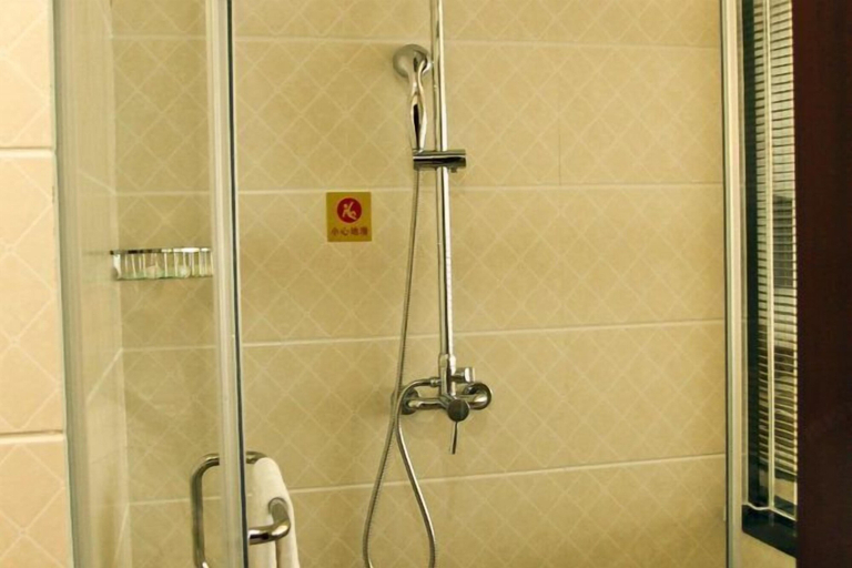 Bathroom 3, Xiying Holiday Hotel, Anshan