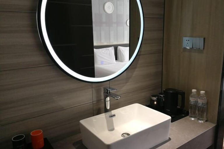 Bathroom 3, Jin Ri Ming Du Hotel, Jinhua