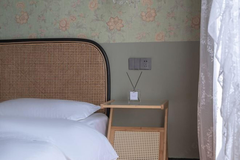 Bedroom 8