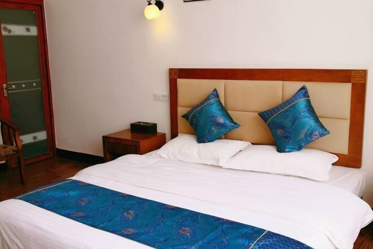Bedroom 1, Guilin Guzhen Inn (Dawei Guzhen Inn), Guilin
