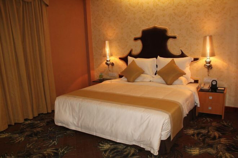 Bedroom 9