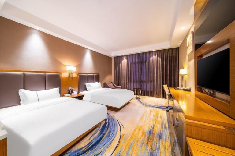 Bedroom 4, Botai Hotel, Qujing