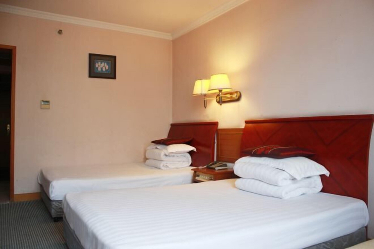 Bedroom 3, Taizhou Taishan Business Hotel, Taizhou