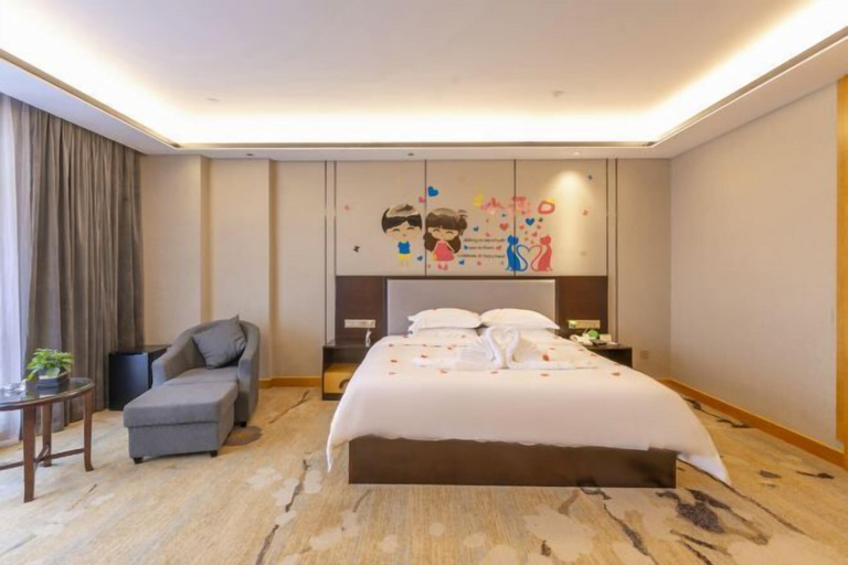 Bedroom 3, Ruixue International Hotel, Yichun